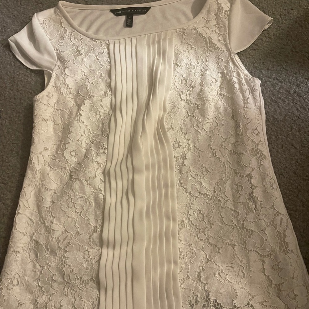 White House Black Market Lacey T Shirt blouse xs